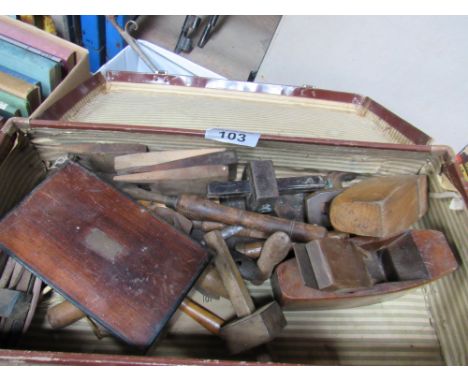  Sale Item:    SUITCASE WOOD WORKING TOOLS (AF)   Vat Status:   No Vat   Buyers Premium:  This lot is subject to a Buyers Pre