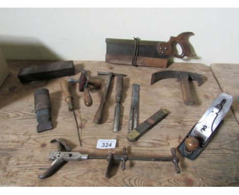  Sale Item:    BOX TOOLS   Vat Status:   No Vat   Buyers Premium:  This lot is subject to a Buyers Premium of 15% + Vat @ 20%