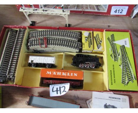  Sale Item:    ASSORTED TRAIN ITEMS (AF)   Vat Status:   No Vat   Buyers Premium:  This lot is subject to a Buyers Premium of