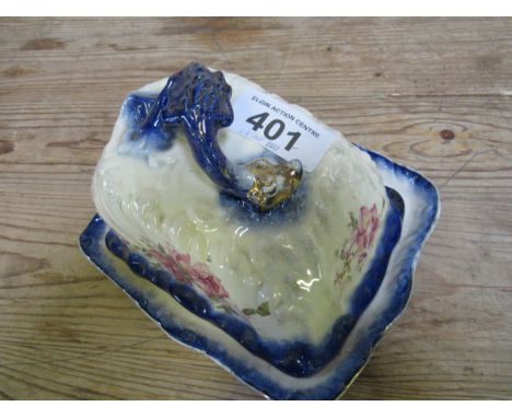  Sale Item:    VICTORIAN CHEESE DISH   Vat Status:   No Vat   Buyers Premium:  This lot is subject to a Buyers Premium of 15%