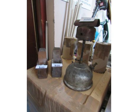  Sale Item:    TILLEY LAMP & 2 PLANES   Vat Status:   No Vat   Buyers Premium:  This lot is subject to a Buyers Premium of 15