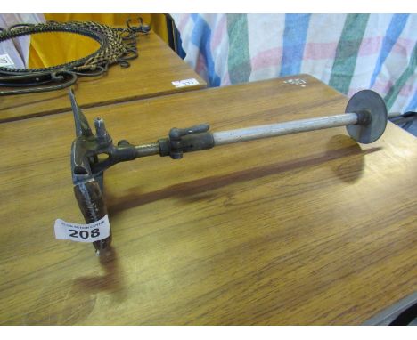 Sale Item:    SHOOTING STICK W MILLS SUNDERLAND (AF)  Vat Status:   No Vat   Buyers Premium:  This lot is subject to a Buyer