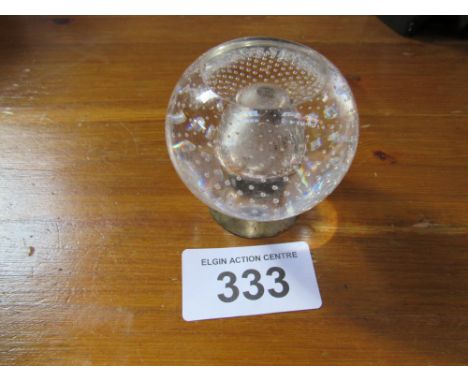  Sale Item:    PAPERWEIGHT   Vat Status:   No Vat   Buyers Premium:  This lot is subject to a Buyers Premium of 15% + Vat @ 2
