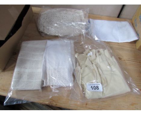  Sale Item:    BOX LINEN   Vat Status:   No Vat   Buyers Premium:  This lot is subject to a Buyers Premium of 15% + Vat @ 20%