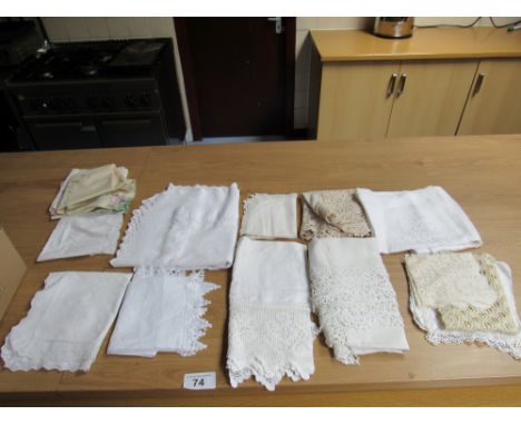  Sale Item:    BOX LINEN   Vat Status:   No Vat   Buyers Premium:  This lot is subject to a Buyers Premium of 15% + Vat @ 20%