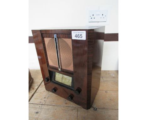  Sale Item:    G & C WOODEN CASE RADIO   Vat Status:   No Vat   Buyers Premium:  This lot is subject to a Buyers Premium of 1