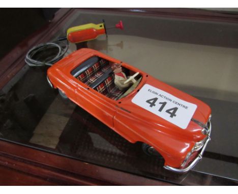 Sale Item:    TIN PLATE CAR (AF)   Vat Status:   No Vat   Buyers Premium:  This lot is subject to a Buyers Premium of 15% + 