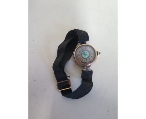 A pretty 9ct gold ladies manual wind wristwatch, not working, total weight approx 10 grams 
