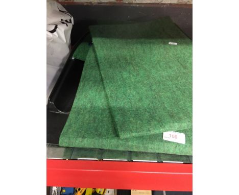 GOLF PUTTING PRACTICE ITEM