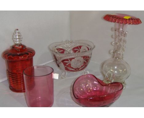 Cranberry and clear glass crimped vase, cranberry glass and ruby glass (5 pieces)