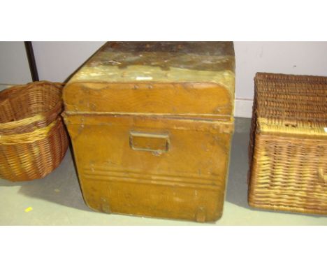 Tin trunk