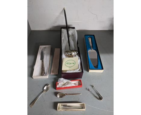 A group of silver flatware to include an Elizabeth II toddy ladle London hallmarked 1977 AC & Sons Ltd Silversmiths, in a Bri