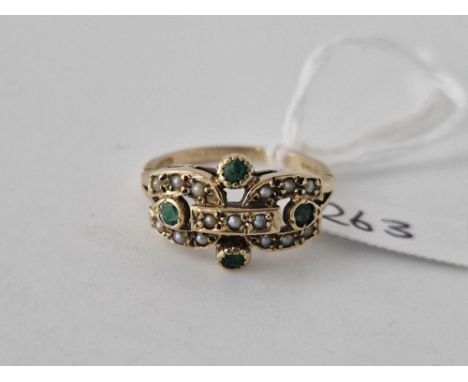 Vintage emerald &amp; pearl 9ct ring size N 3.2g