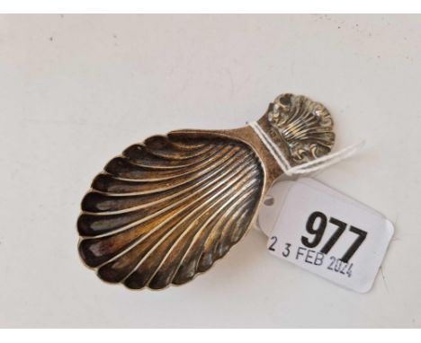 Shell shaped caddy spoon with applied handle. Birminham 1971