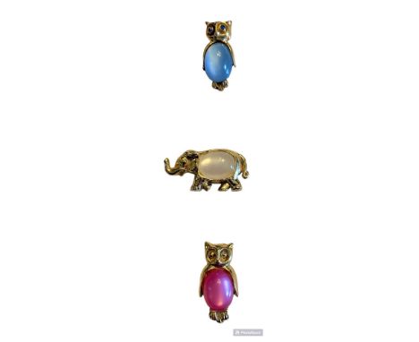 3 Medium size 20th century realistic animal buttons.These popular candy like buttons are and have been fun for collectors to 