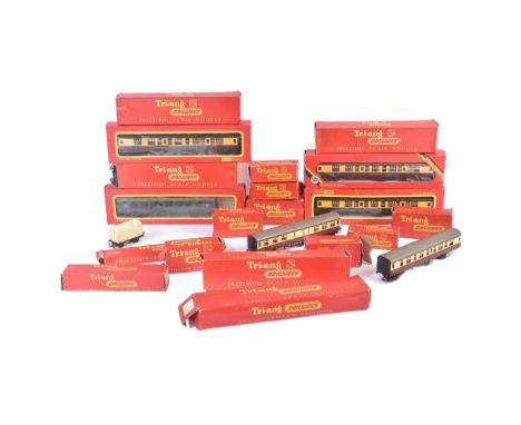 A collection of vintage Triang / Hornby OO gauge model railway trainset locomotive rolling stock wagons and carriages to incl