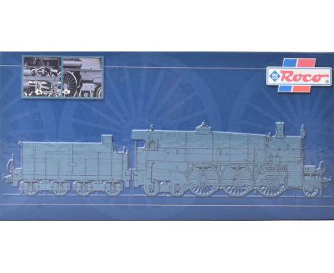 An Austrian Roco made HO / OO gauge model railway trainset locomotive engine No. 63310 2-6-4 Loco and Tender class 16 BB blac