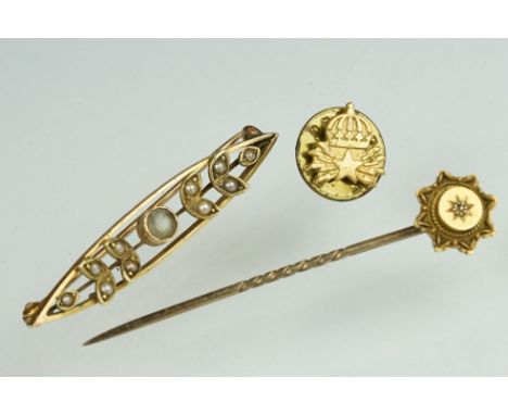 Early 20th century aquamarine and seed pearl 15ct yellow gold marquise brooch, sprig decoration, length approx 4cm; a small r