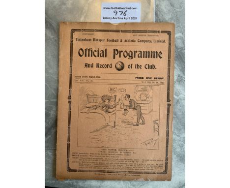 1914 - 1915 Tottenham Reserves v QPR Football Programme: South Eastern League match dated 14 11 1914. 8 pager with no team ch