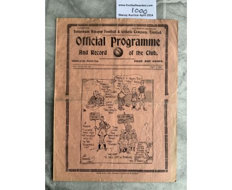 36/37 Tottenham Reserves v QPR Football Programme: London Combination match dated 1 5 1937. Creasing and team changes.