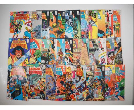 BATMAN AND THE OUTSIDERS #1 to 32 + ANNUALS #1 & 2 (34 in Lot) - (1983/1986 - DC) - Full complete run of the series which inc