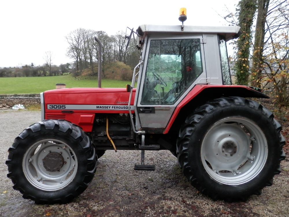 1993 Massey Ferguson 3095 Dynashift A/C 40k 4wd Tractor. V5 will be ...