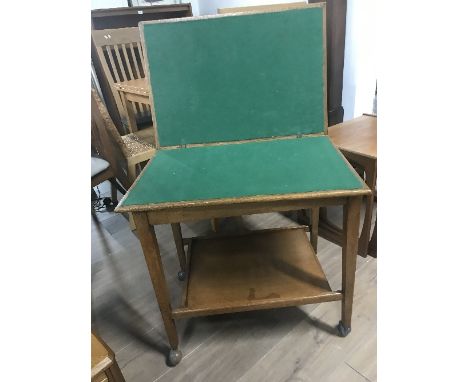 VINTAGE OAK TURN OVER TOP CARD TABLE