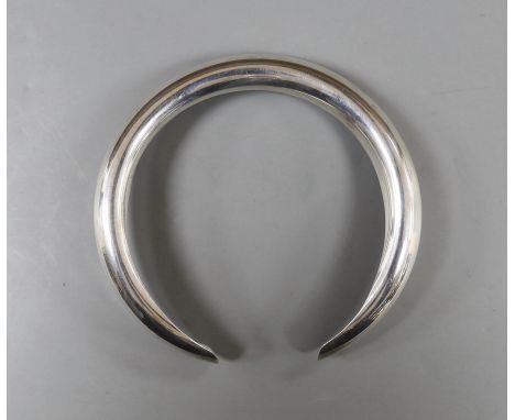 An Hermes 925 necklet, interior diameter 10.4cm, 84 grams.