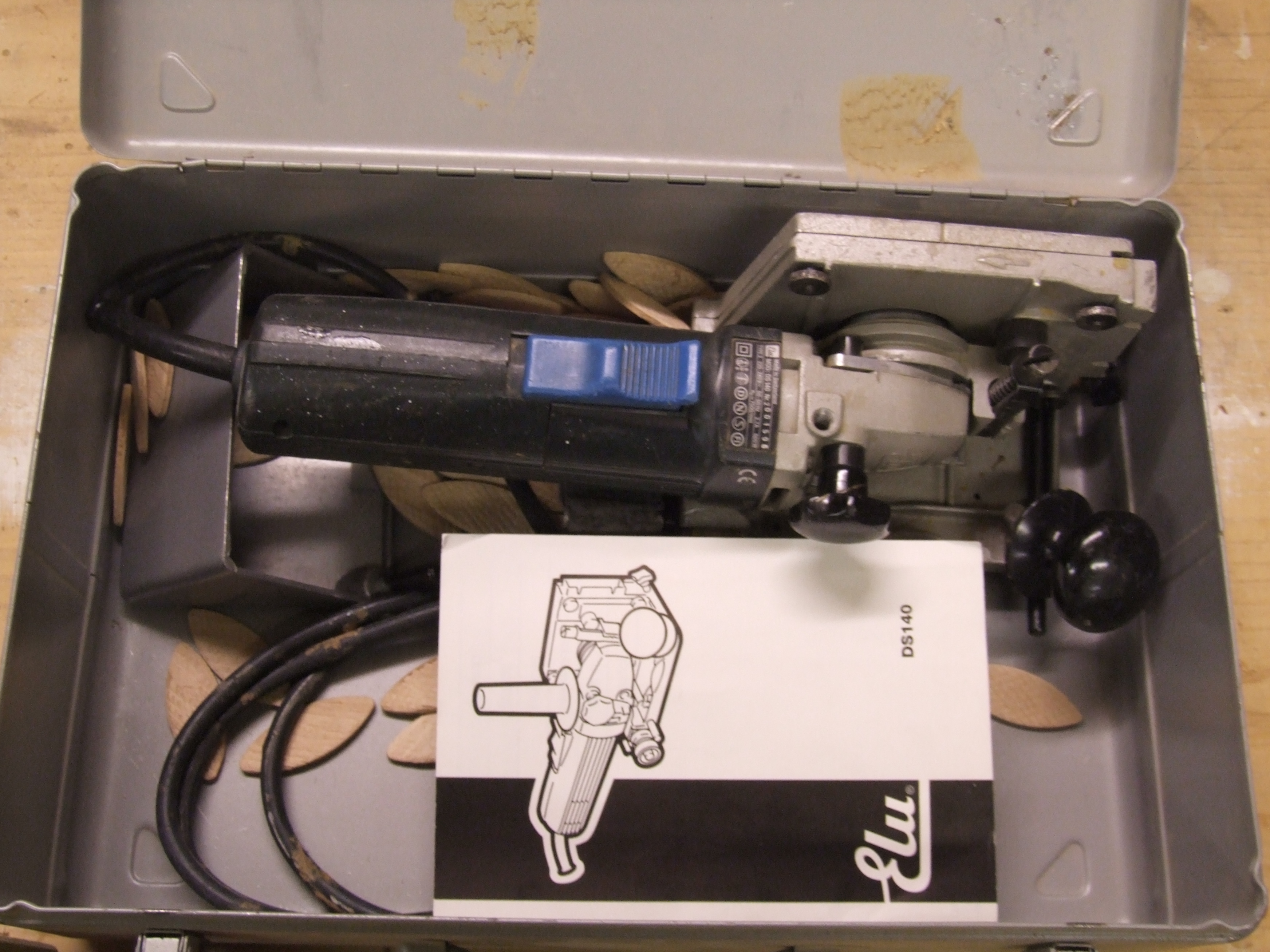 ELU Biscuit Joiner, Model DS140