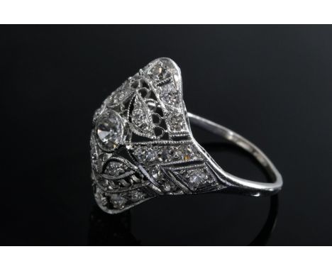 Rautenförmiger Platin Art Deco Ring mit Altschliff- und Achtkantdiamanten (zus. ca. 0.80ct/SI-P1/W-TCR), 3,2g, Gr. 56