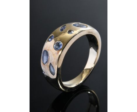 Gelbgold 375 Ring mit verstreut angeordneten Tansaniten, 4,8g, Gr. 50,5