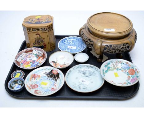 Selection of 18th Century and later Asian porcelain, including: 18th Century Chinese mandarin palate circular dish; 18th Cent