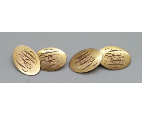 A pair of 9ct gold cufflinks, 4.6g 