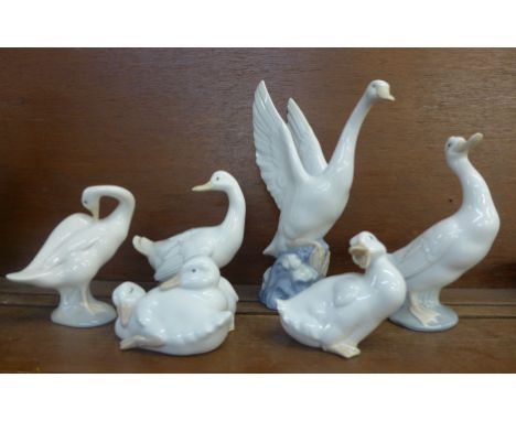 Five Nao figures and one Lladro 