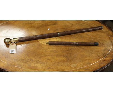 Walking cane with concealed spirit flask