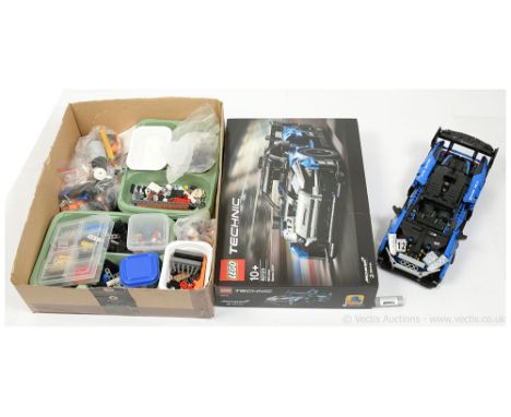 Lego Technic 42123 McLaren Senna GTR - blue/black "Richard Mille" - model is built comes with instruction book and Good opene