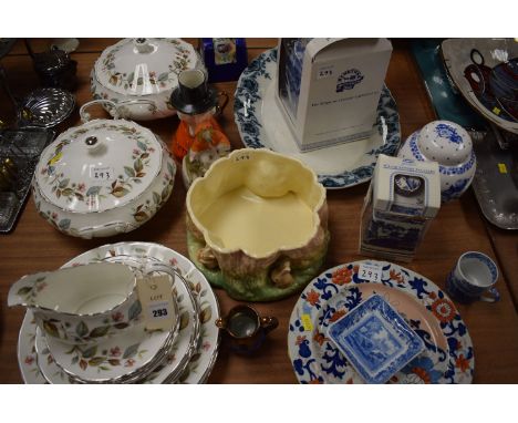 A Royal Alderley 'Beechwood' part dinner service, comprising: two tureens, sauce boat, dinner plates, etc; together with othe