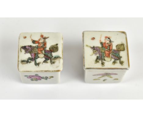 A pair of 19th century Chinese porcelain Famille Rose miniature boxes, possibly for paint blocks, painted with figures or Imm