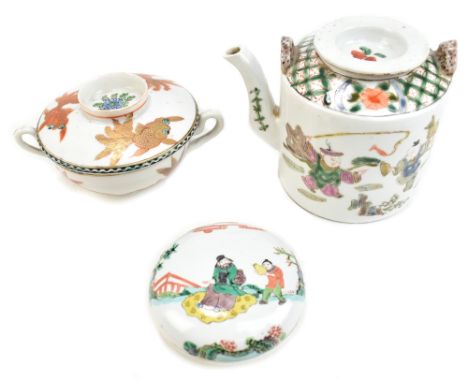 Three pieces of Chinese porcelain comprising a Famille Verte teapot and cover painted with boys at play, height 11cm, a Famil