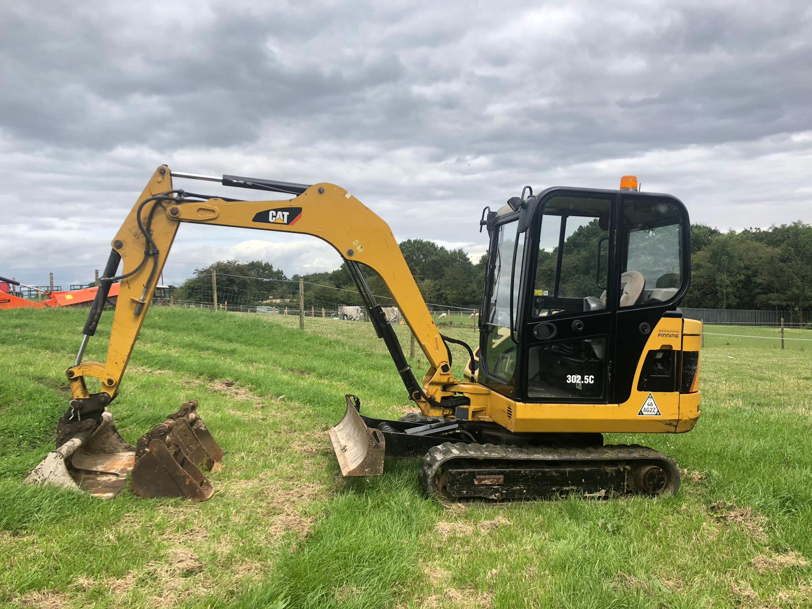 DS - 2012 CATERPILLAR 302.5C 3 TON TRACKED DIGGER / EXCAVATOR *PLUS VAT ...