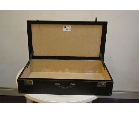 Boot mounted car trunk