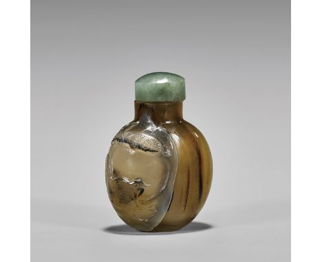 ANTIQUE LADIES' SIZE AGATE SNUFF BOTTLEAntique and well hollowed, Chinese ladies' size chalcedony agate snuff bottle; the bul