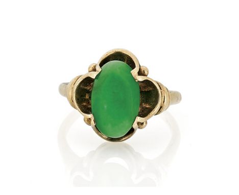 VINTAGE YELLOW GOLD & JADEITE RINGVintage ladies' yellow gold and jadeite ring; centering a finely polished, oval jadeite cab