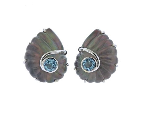  Metal  : 18k Gold   Designer  : Trianon   Gemstone  : Topaz, Mother of Pearl, Crystal   Measurements  : Earrings are 26mm x 