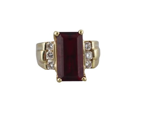  Metal  : 18k Gold   Designer  : Not Signed   Gemstone  : Rubellite 15.5 x 8.1 x 6.1mm, Diamonds approx. 0.60ctw.    Measurem