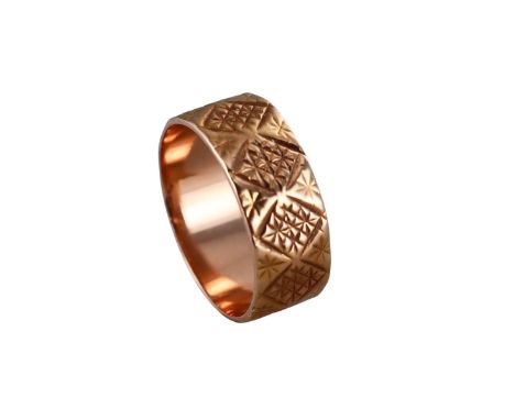  Metal  : 14k Gold   Designer  : Not Signed   Gemstone  : None   Measurements  : Ring size 6.25, ring is 7mm wide.    Marked: