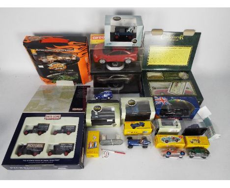 Cartronic, Oxford Diecast, Atlas Editions, Lledo, Corgi, Other  - A collection of boxed diecast and RC vehicles in various sc