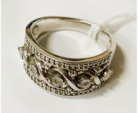SILVER &amp; DIAMOND RING - SIZE L