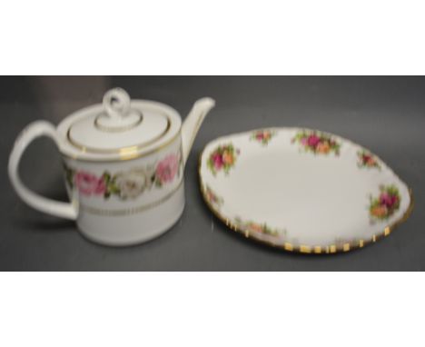 A Royal Albert 'Old Country Roses' Pattern Tea Service comprising Teapot, various Plates and Teacups, together with a Royal W