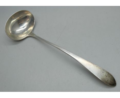 A Georgian silver Scottish Provincial toddy ladle, Aberdeen, Erskine maker, 26g